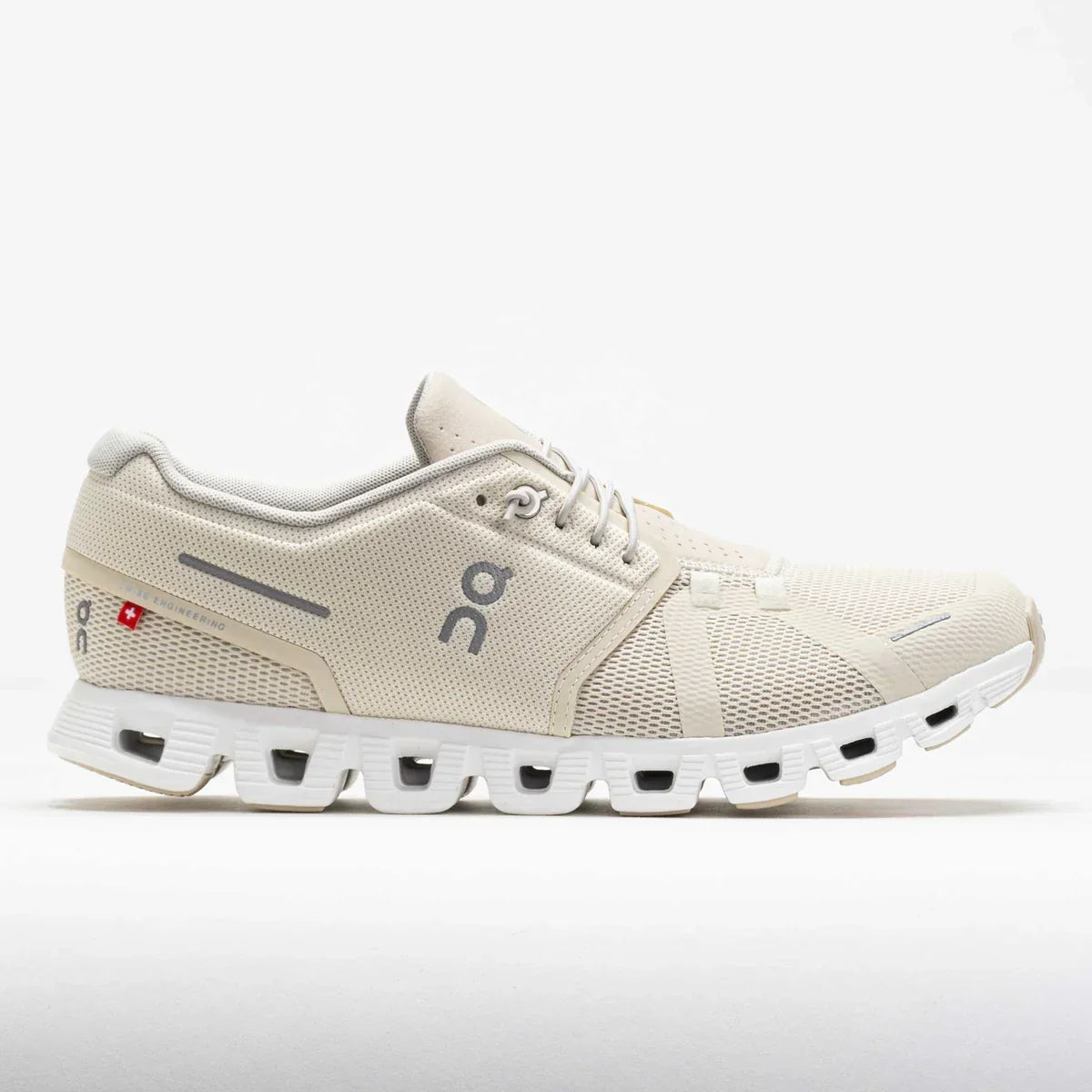 On Cloud 5 Lifestyle Sneakers