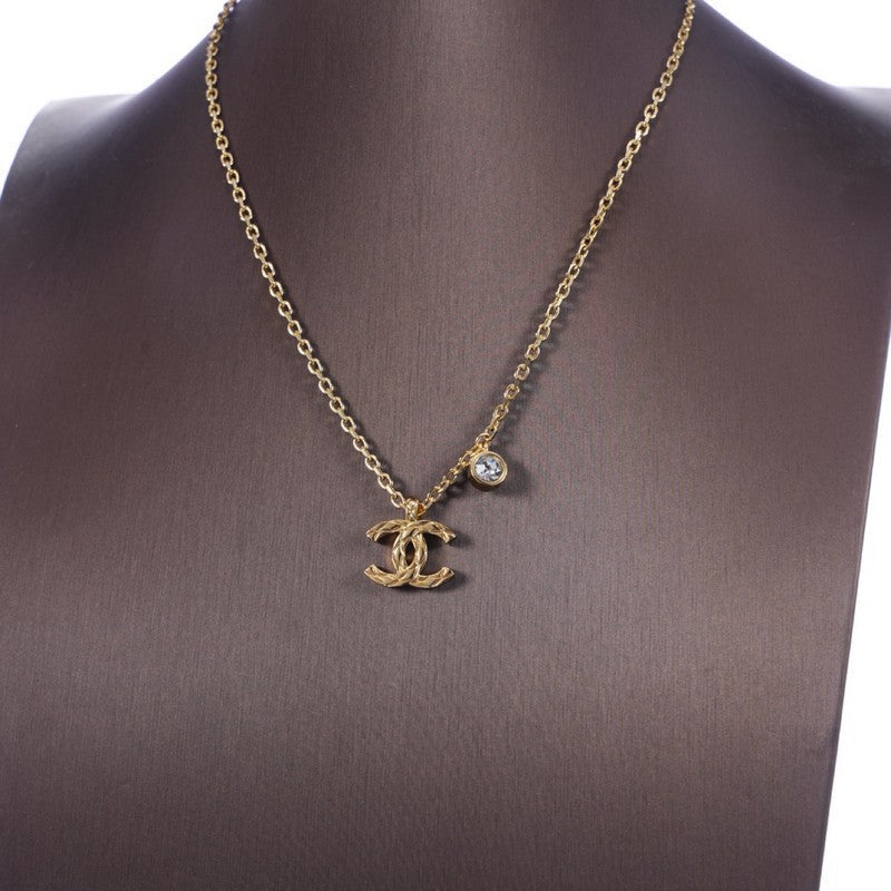 18K  Chanel Diamond Gold Necklace