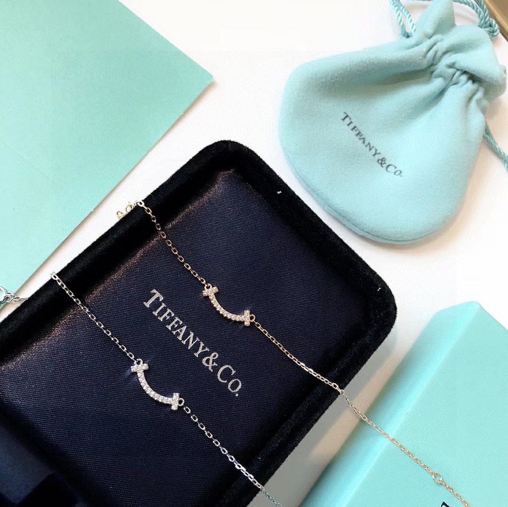 18K Tiffany Smile Diamond Bracelet
